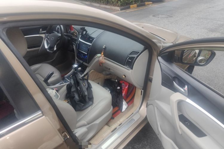 Used Geely Auto Emgrand 2014 Sedan 1.5L CVT Elite Model
