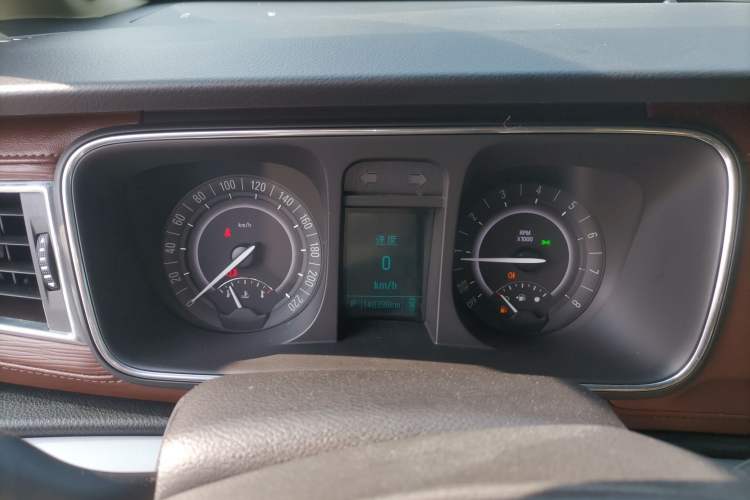 Used Buick GL8 2017 25S Luxury Version China V Standard
