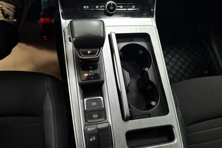 Used Roewe RX5 2020 PLUS 300TGI Automatic Ali New Year Special Edition