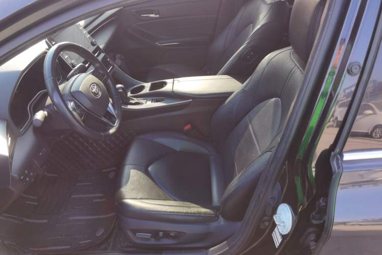 Used Toyota Avalon 2019 2.0L XLE Premium Edition China VI
