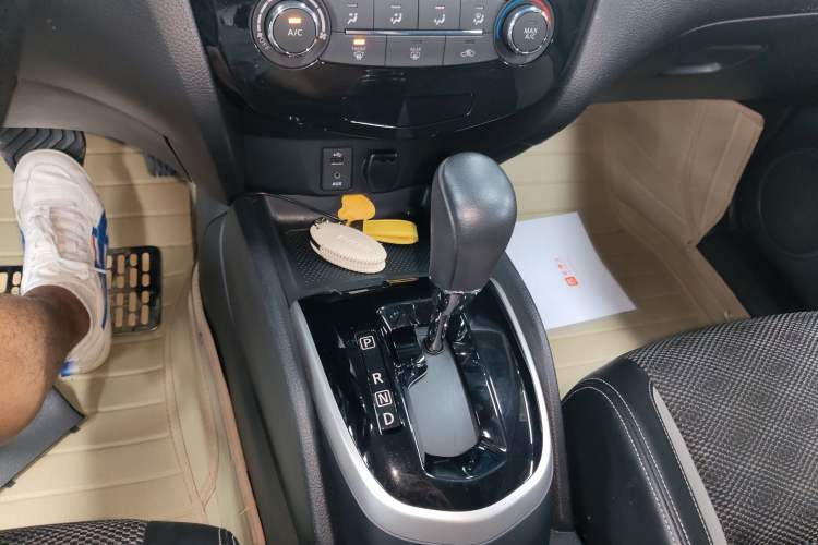 Used Nissan Qashqai 2016 2.0L CVT Luxury Edition