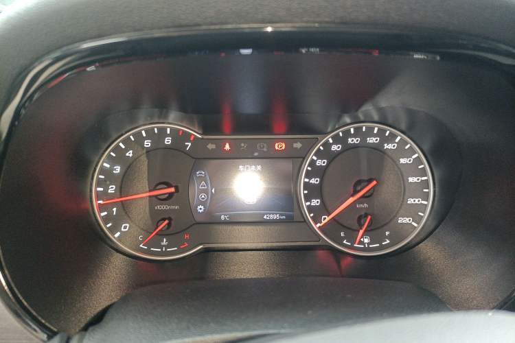 Used Changan CS35PLUS 2021 Honor Million Edition 1.6L Manual Luxury Model