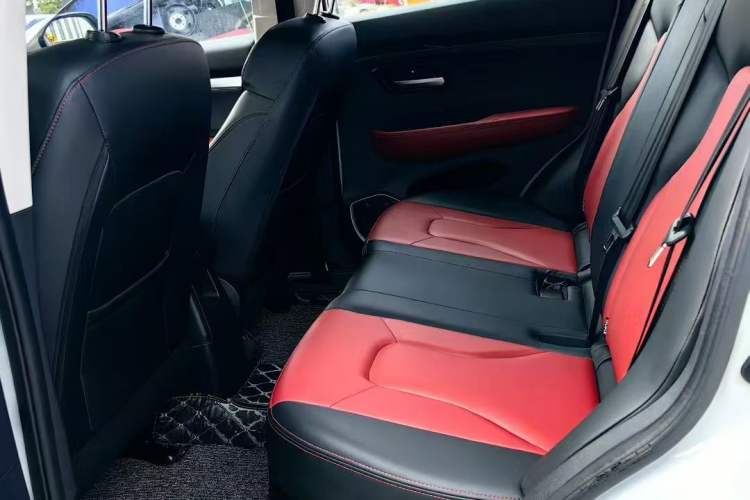 Used Haval H2s 2018 Red-Label 1.5T Dual-Clutch Fashion Edition