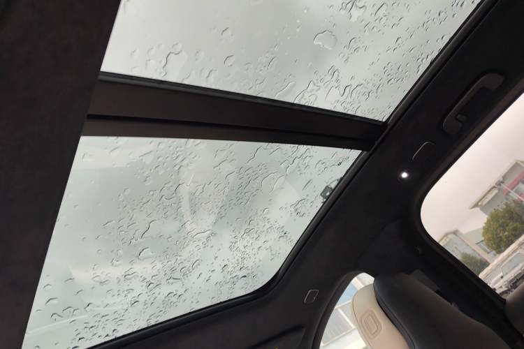 Used Nio ES6 2023 75 kWh
