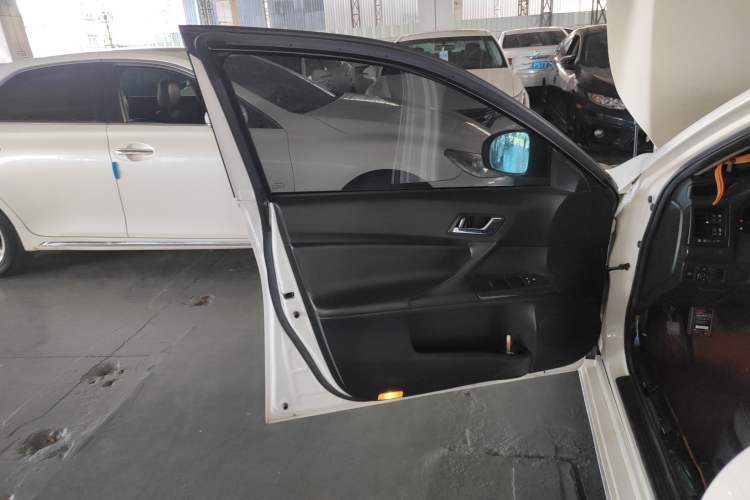 Used Toyota Reiz 2013 2.5V Shangrui Edition
