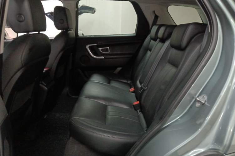 Used Land Rover Discovery Sport 2018 240 PS SE Version
