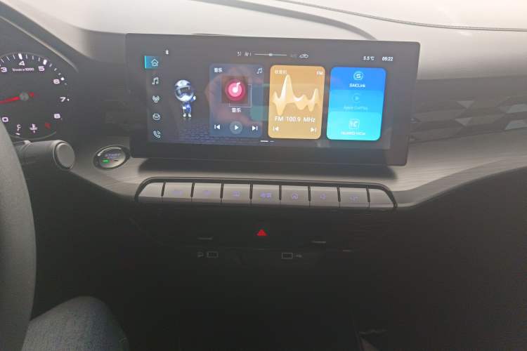 Used MG 5 2023 180 DVVT Manual Fashion Edition