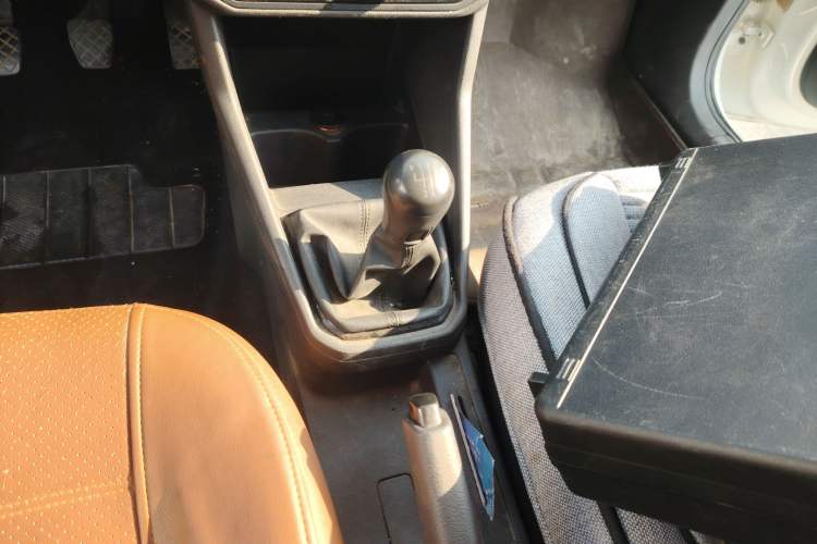 Used Volkswagen Jetta 2019 Dream Edition 1.4L Manual Fashion Version