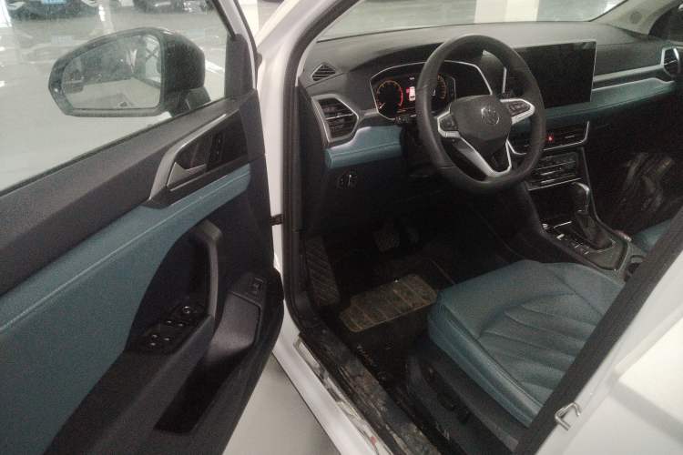 Used Volkswagen Tharu 2024 300TSI Two-Wheel-Drive Moon Luxury Edition