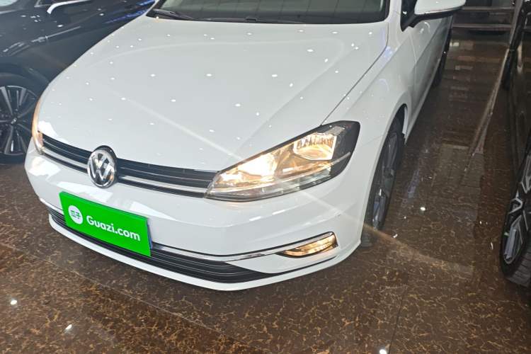 Used Volkswagen Golf 2020 200TSI DSG Comfortable and Ambitious Edition