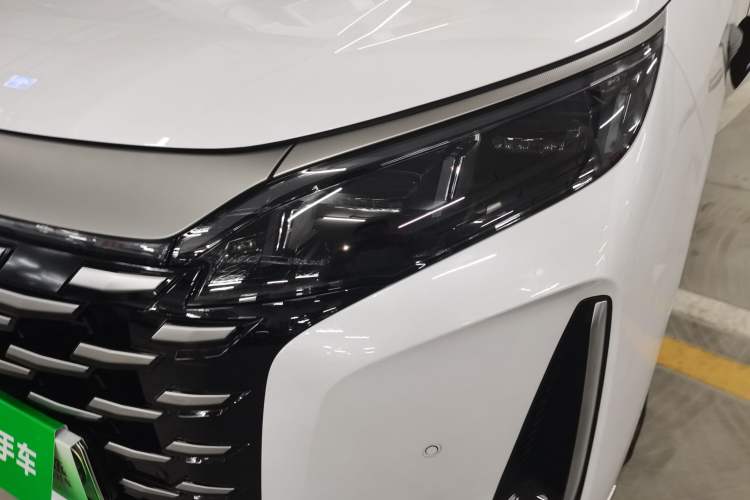 Used BYD Xia 2025 DM-i 1.5T 180km Excellence Model
