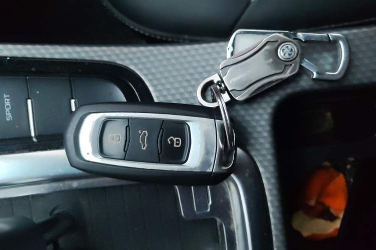 Used Geely Auto Emgrand GS 2016 Elegant Edition 1.8L Automatic LingShang Model
