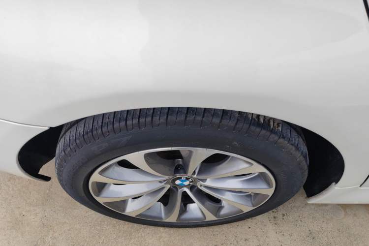 Used BMW 5 Series 2014 525Li Fashion Design Package
