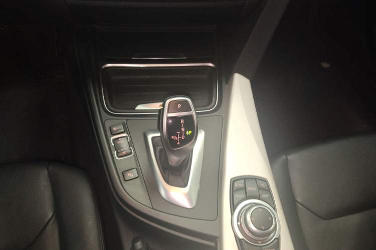 Used BMW 3 Series 2015 328Li Fashion Model