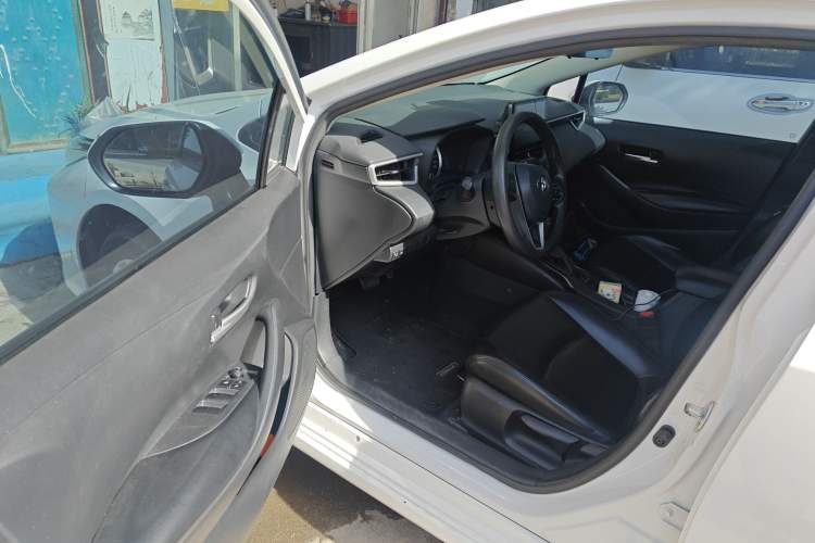 Used Toyota Corolla 2021 TNGA 1.5L CVT Pioneer Edition
