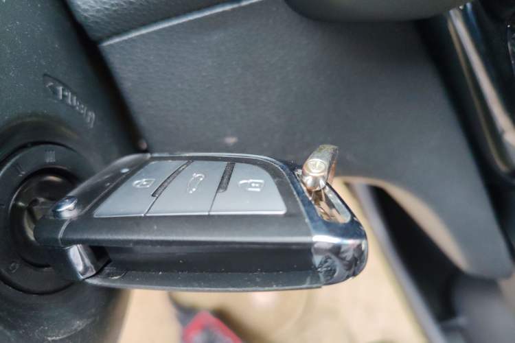 Used Honda XR-V 2015 1.5L LXi CVT Classic Edition
