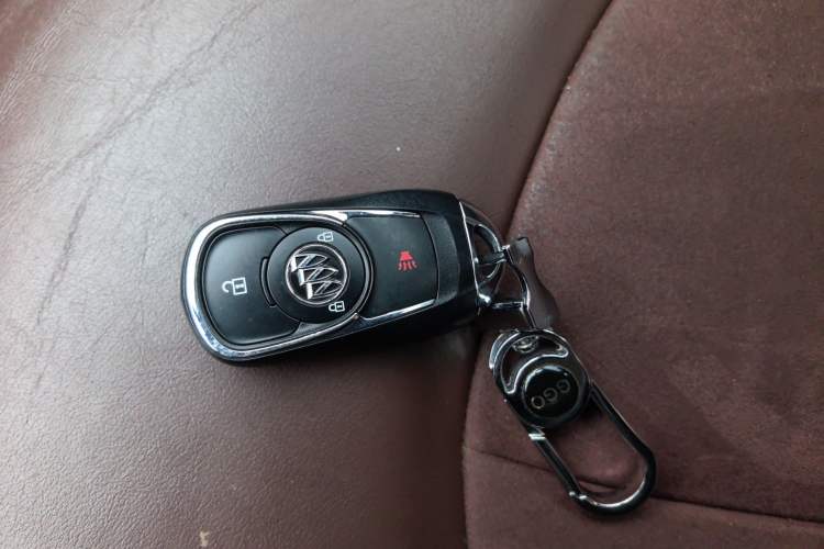 Used Buick Envision 2016 20T Two-Wheel-Drive Elite Model
