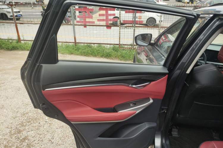 Used Changan CS75 PLUS 2021 1.5T Automatic Prestige Model
