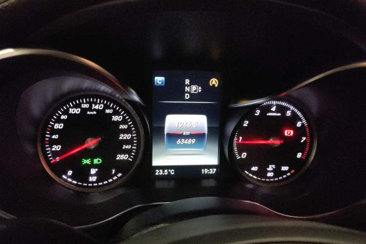 Used Mercedes-Benz C-Class 2015 C 200 L Sport Edition
