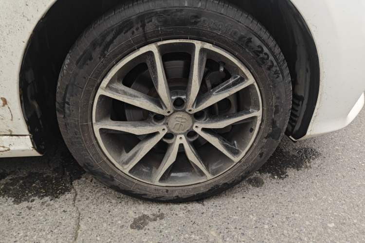 Used BYD Song MAX 2017 1.5T Automatic Smart Connect Elite 7-Seater