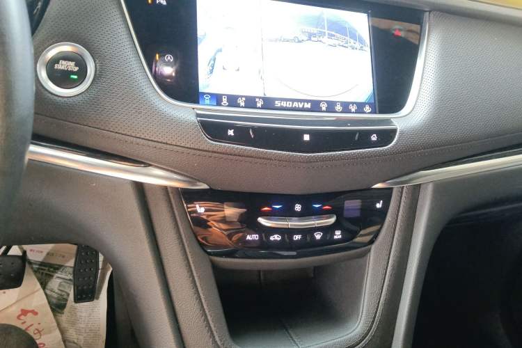 Used Cadillac XT5 2021 28T Luxury Version
