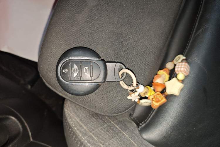 Used  MINI 2015 1.5T COOPER Fun Five-Door Edition
