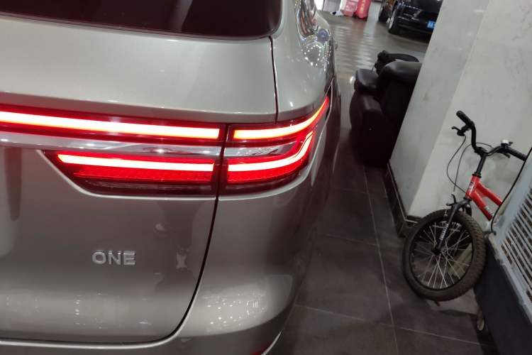 Used Li Auto ONE 2021 Extended-Range 6-Seater Version
