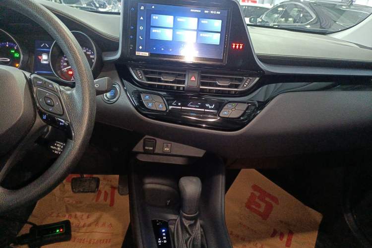 Used Toyota IZOA 2021 2.0L Enjoy Edition
