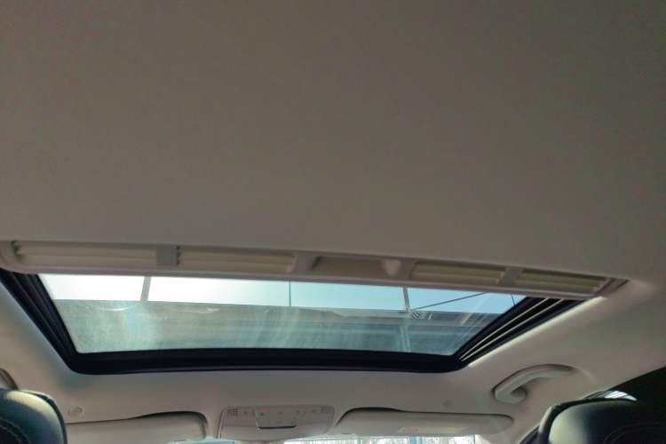 Used Mercedes-Benz C-Class 2020 Restyled C 200 L Fashion Edition Sport Version
