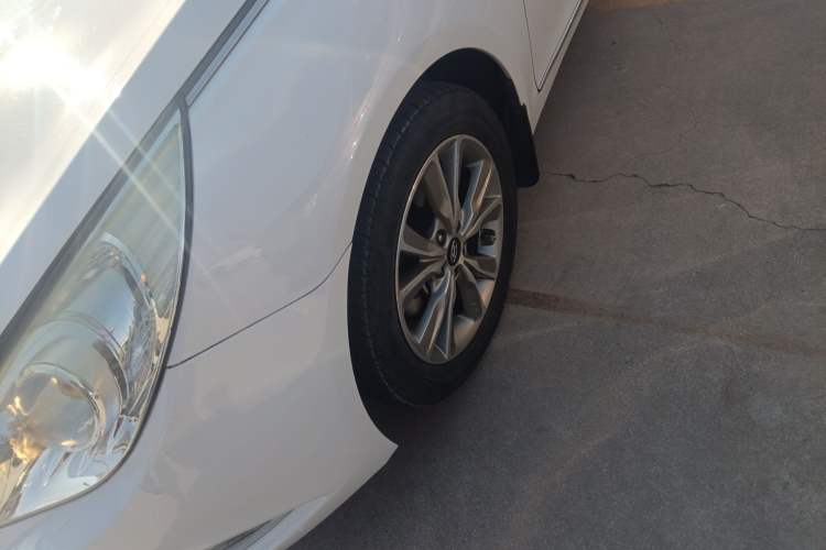 Used Hyundai Sonata 2015 Classic 2.0L Automatic Luxury Edition
