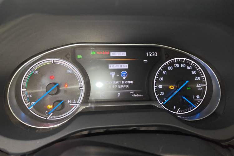 Used Toyota Venza 2022 Dual-Engine 2.5L CVT Two-Wheel Drive Luxury Edition
