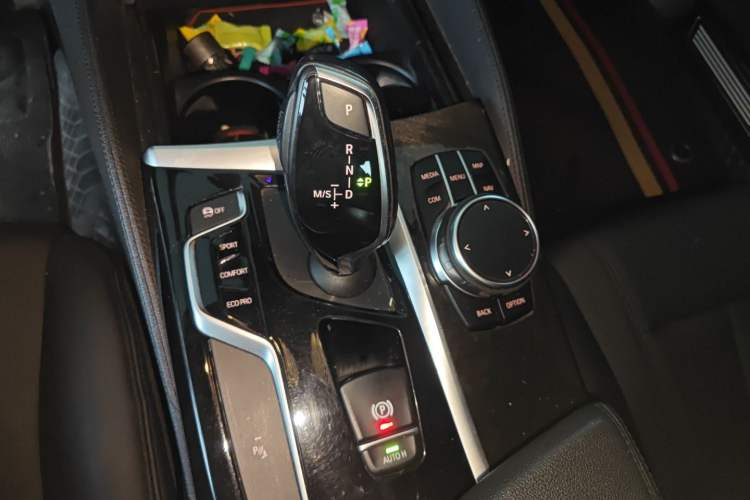 Used BMW 5 Series 2018 525Li M Sport Package
