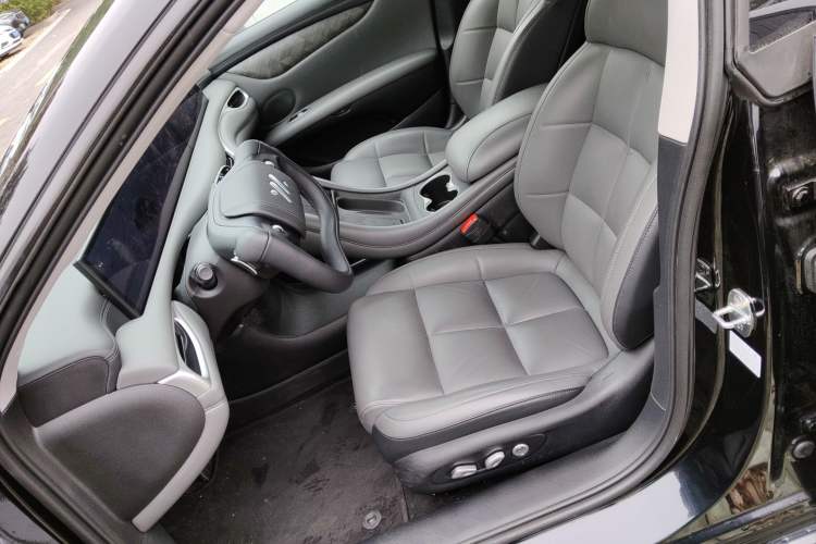 Used  L6 2024 Max Enhanced Performance Edition