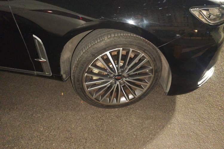 Used Hongqi H9 2022 2.0T Smart Connect Flagship Edition