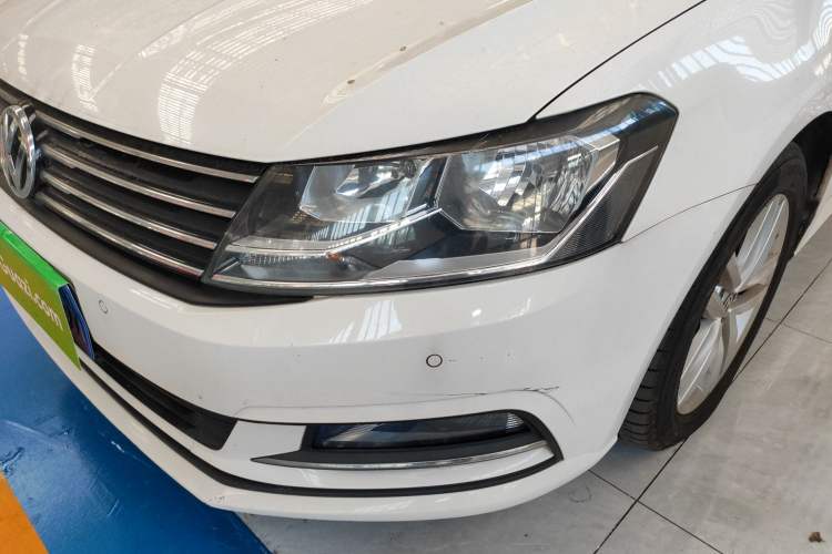 Used Volkswagen Gran Lavida 2017 230TSI DSG Comfort Edition
