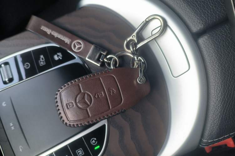 Used Mercedes-Benz GLC 2021 GLC 260 L 4MATIC Luxury Model
