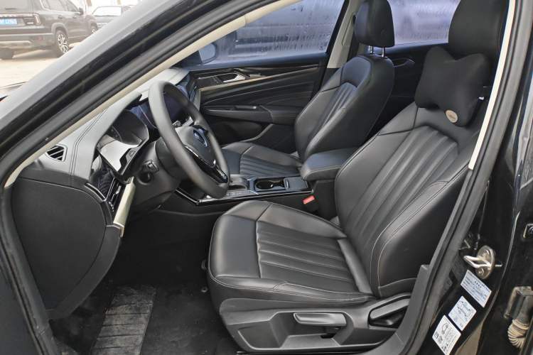 Used Volkswagen Passat 2020 Revised Version 280TSI Business Edition China VI Standard
