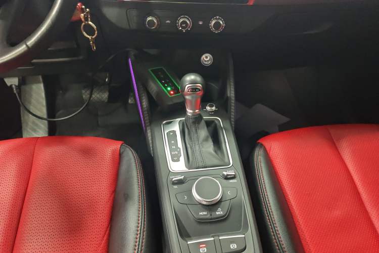 Used Audi Q2L 2018 35 TFSI Launch Exclusive Edition China VI