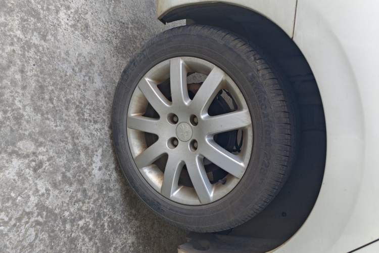 Used Peugeot 308 2014 Enjoy Edition Classic 1.6L Manual YouShang Model
