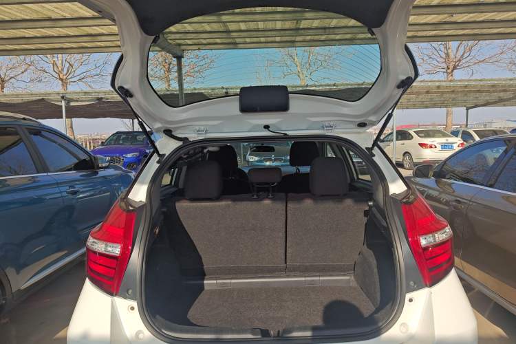 Used Toyota YARiS L 2016 Revised 1.5E CVT Charming Edition
