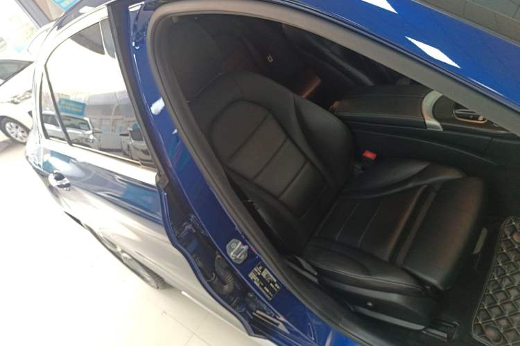 Used Mercedes-Benz C-Class 2019 C 180 L Fashion Edition Sport Version
