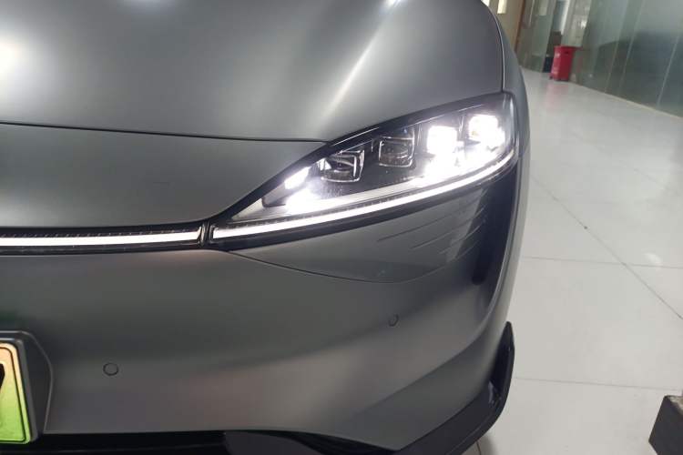 Used Hima Luxeed S7 2024 Max RS Four-Wheel-Drive Performance Edition
