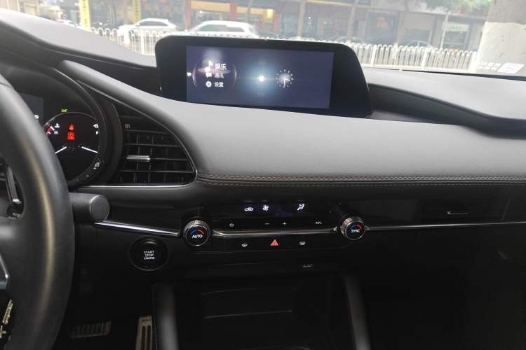 Used Mazda Mazda 3 Axela 2021 2.0L Automatic ZhiXuan Edition
