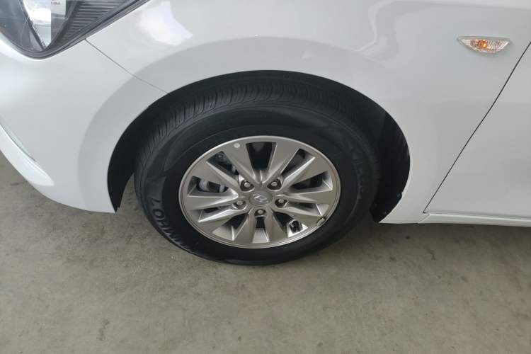 Used Hyundai Celesta 2017 1.6L Automatic Enjoyment Version GLS
