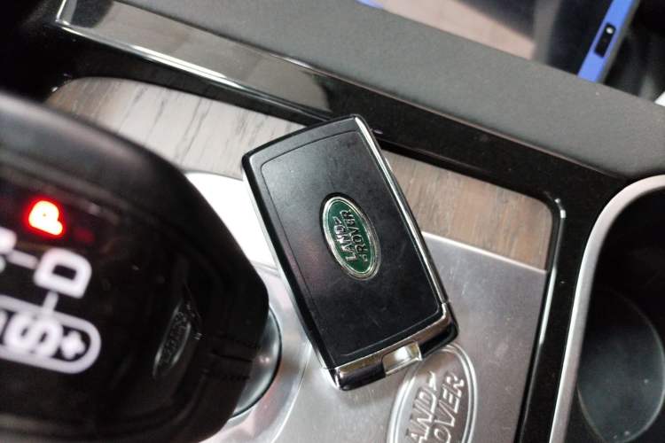 Used Land Rover Discovery Sport 2022 249 PS R-Dynamic S Performance Edition 5 Seats