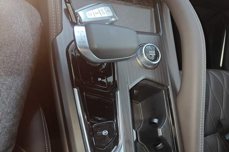 Used Geely Auto Monjaro L 2025 2.0TD Automatic Xingyun Version