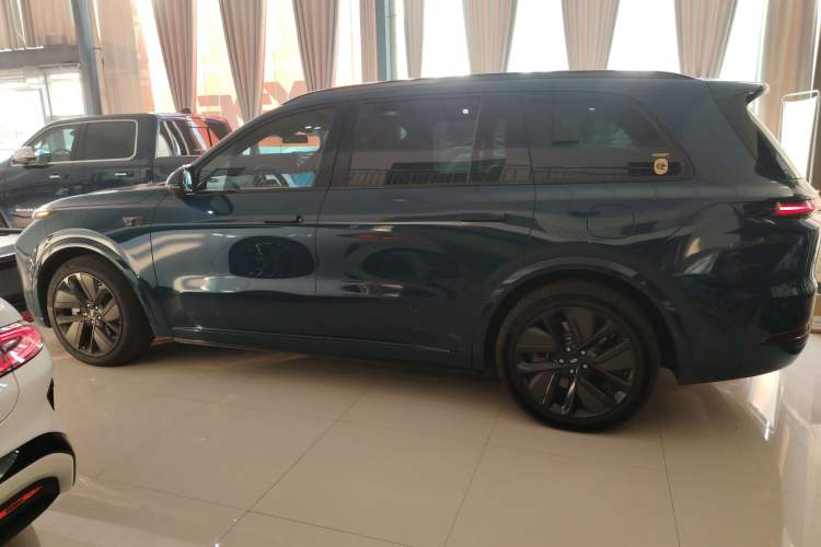 Used Li Auto L9 2022 Max model