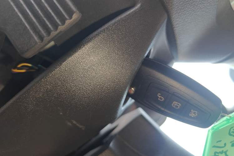 Used Ford Tourneo Custom 2017 2.0T Automatic Elite Version
