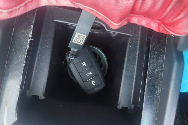 Used Changan Eado 2019 High-Energy Edition 1.6L GDI Manual Pioneer Model China VI Standard