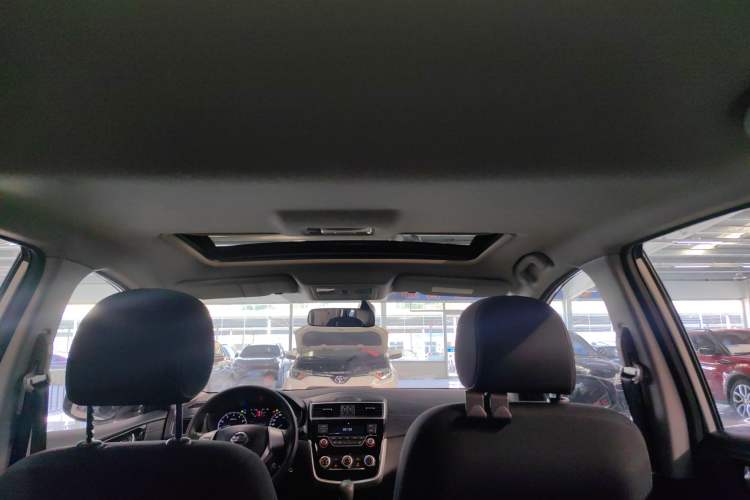 Used Nissan Tiida 2021 1.6L CVT Cool Edition